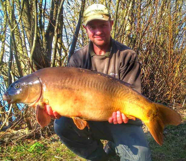 Richard-Howland-Carp-Fishing-8