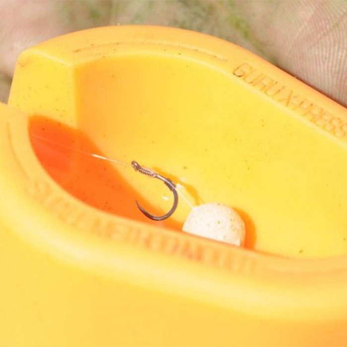 Guru X-Safe Method Fishing Feeder In Use 1