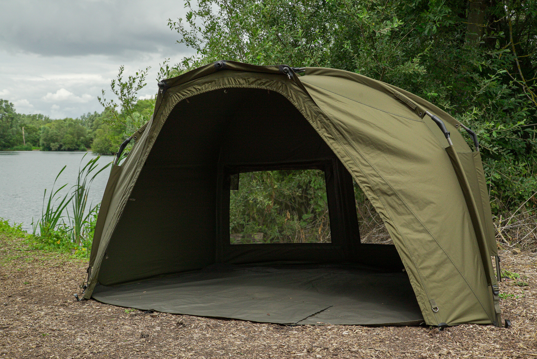 Fox Frontier Fishing Bivvy Open