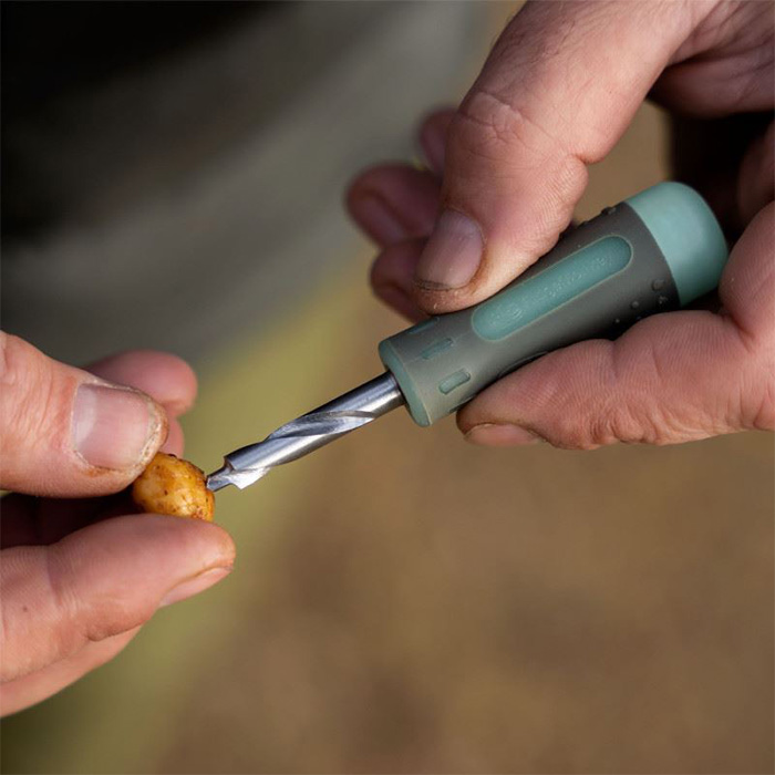 RidgeMonkey Combi Bait Drill With Cork Sticks In Use 1