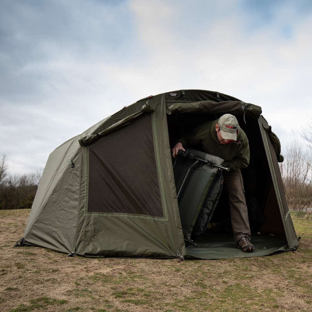 Advanta Endurance Duo-Skin Fishing Bivvy In Use 4