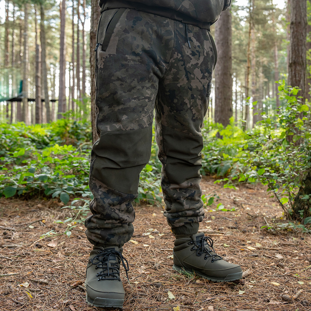 Nash ZT Wind Chill Joggers Camo 4