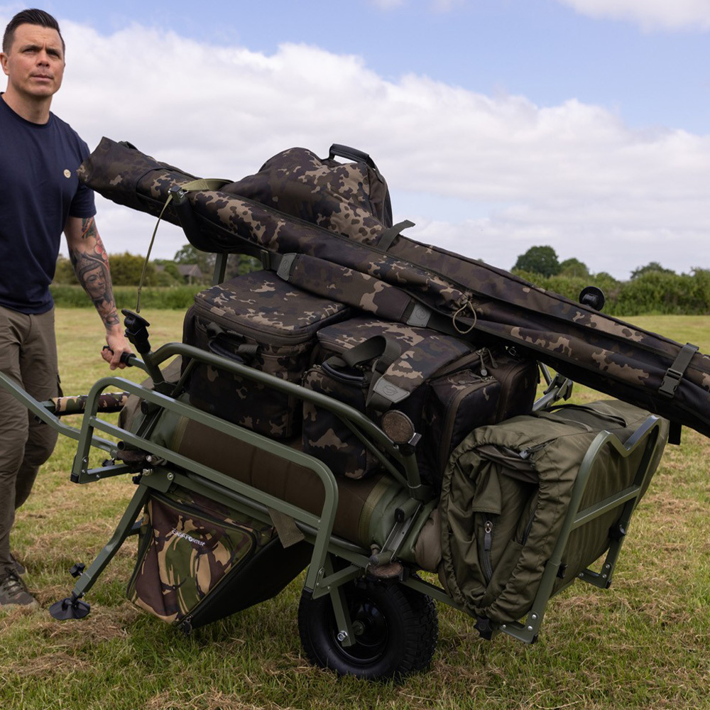 Carp Porter MK2 Fat Boy DPM Fishing Barrow In Use 3