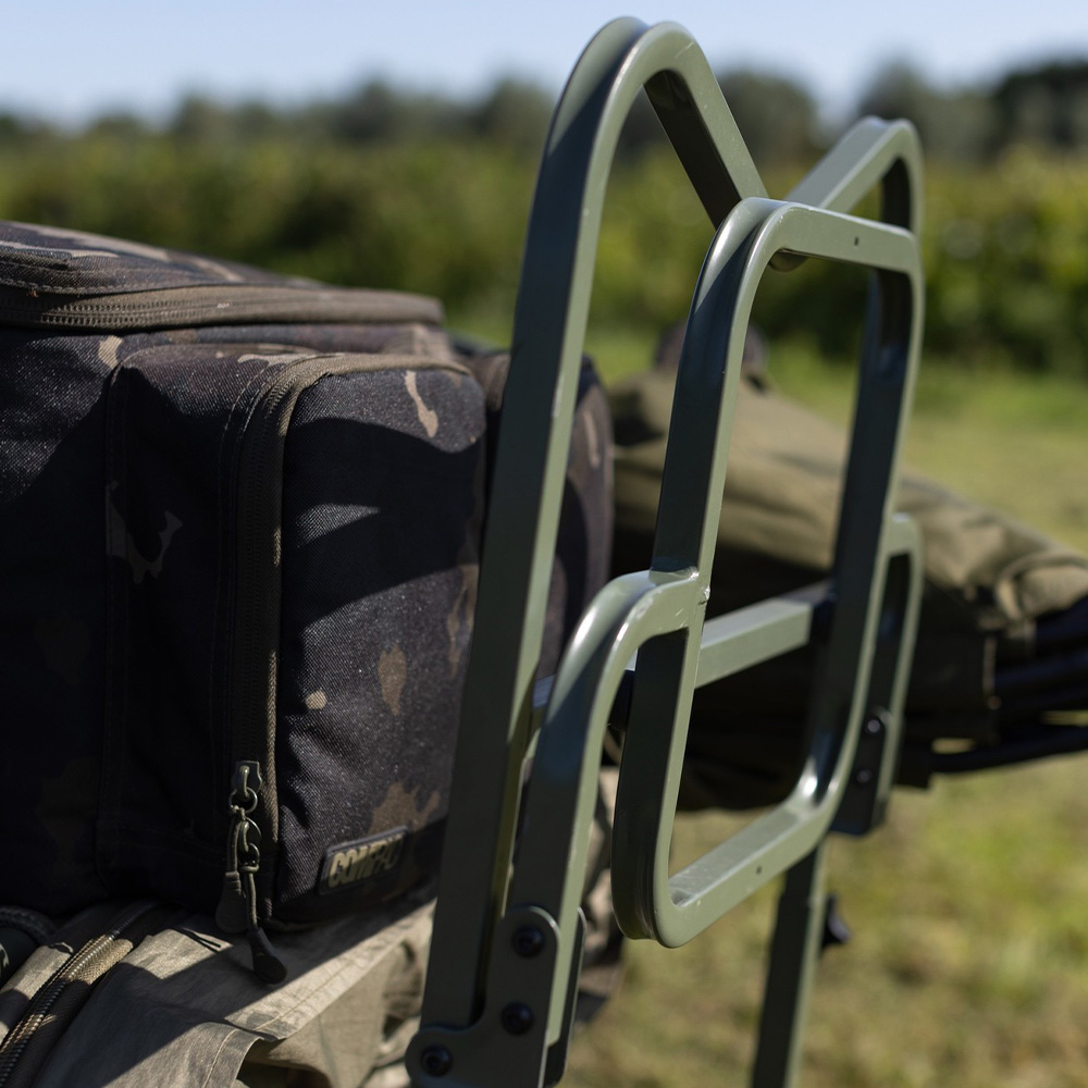 Carp Porter Front Bar Bucket Bracket In Use 6