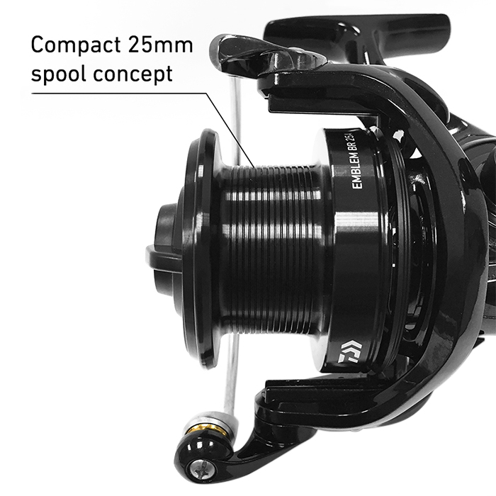 Daiwa Emblem BR25A Reel Close Up Information 4