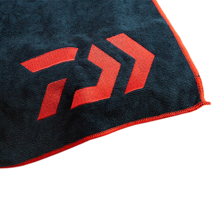 Daiwa Microfibre Towel Close Up 1