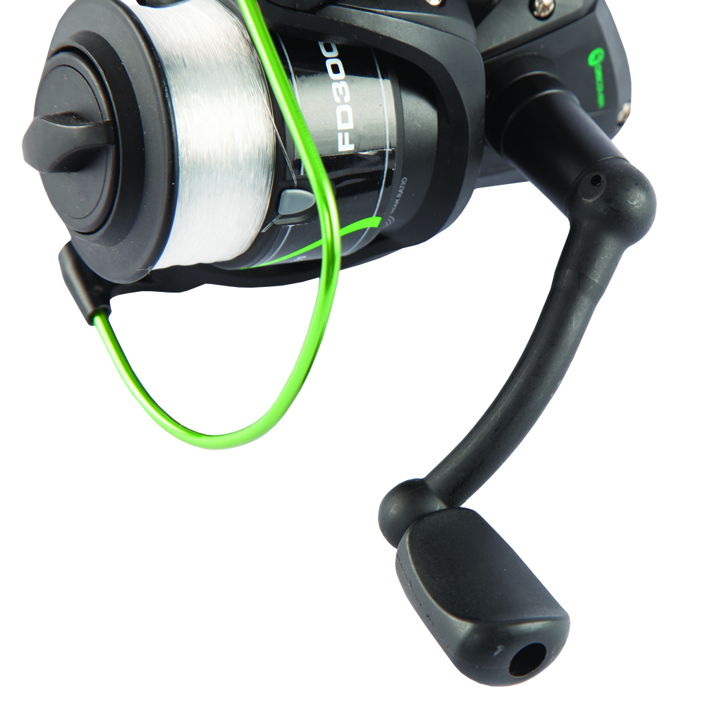 Discover Feeder Fishing Rod & Reel Combo 3000FD Reel Close Up 1