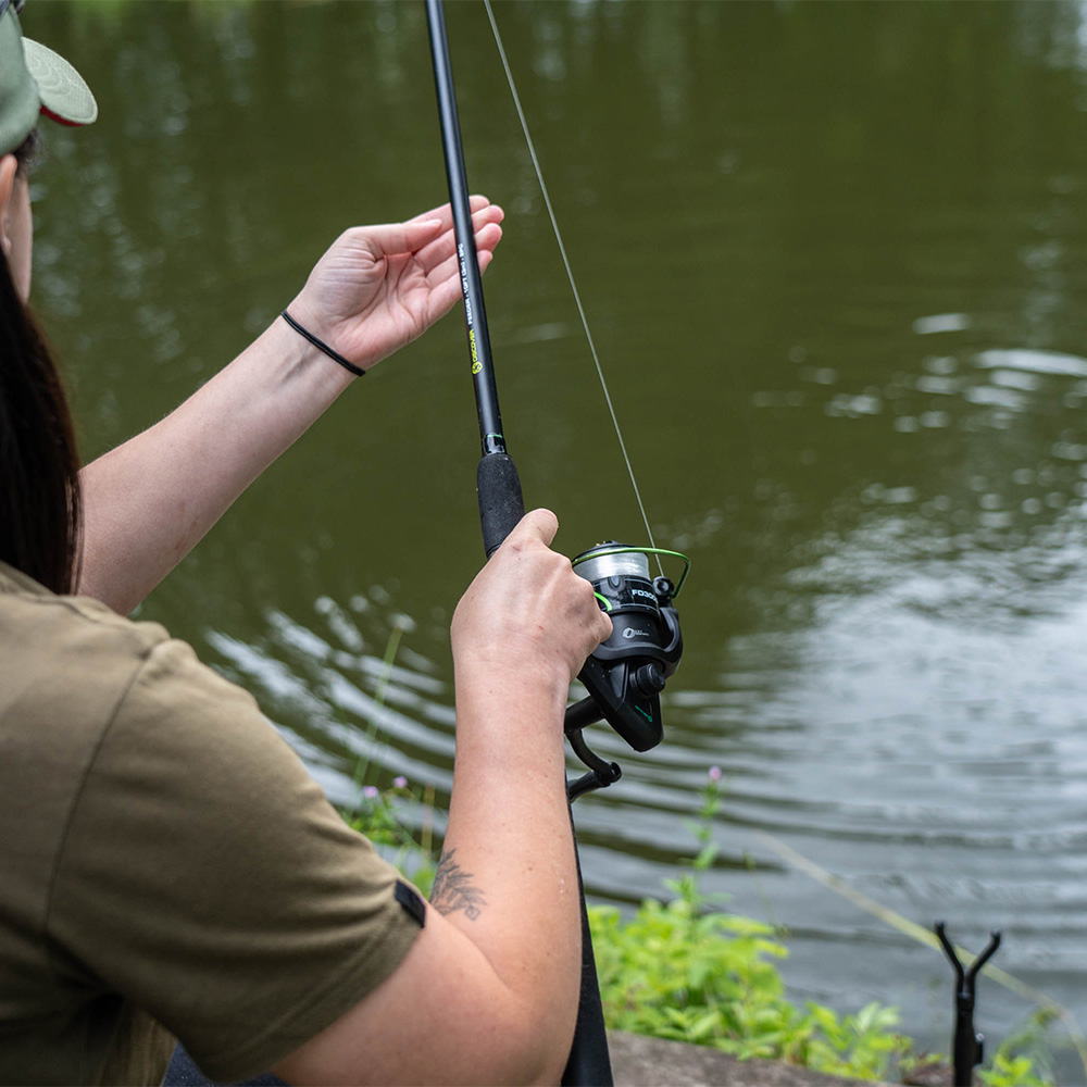 Discover Feeder Fishing Rod & Reel Combo In Use 1