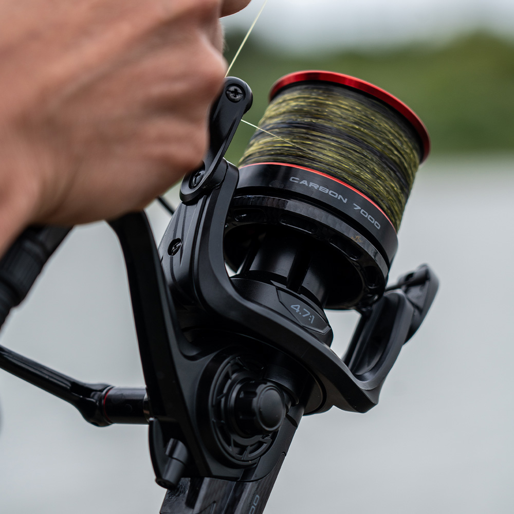 Sonik SK-47 Carbon Reel In Use 2