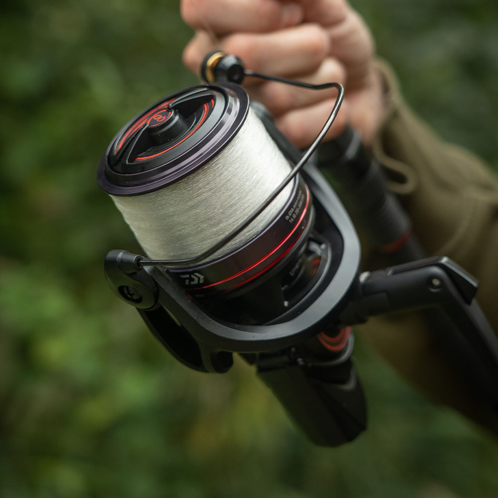 Daiwa Emcast Carp Big Pit 5000C-QD Fishing Reel In Use 5