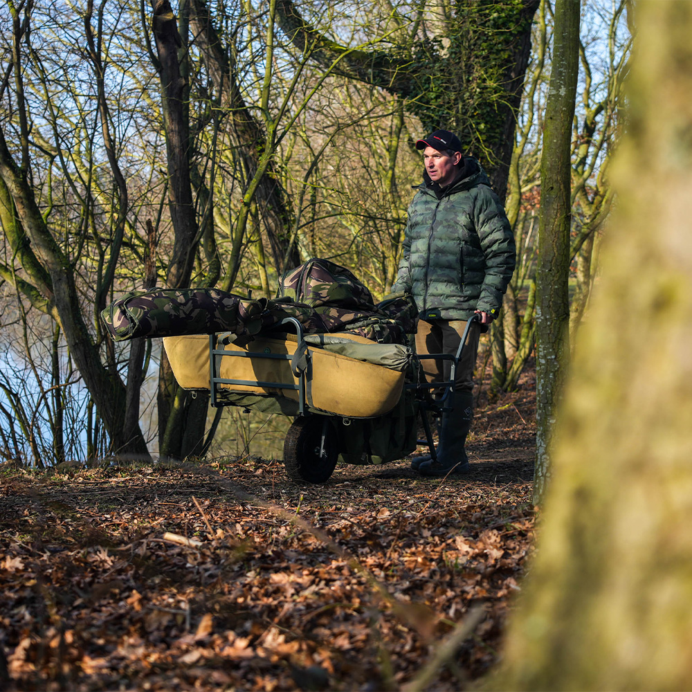 Advanta Session Plus Carp Fishing Barrow In Use 7