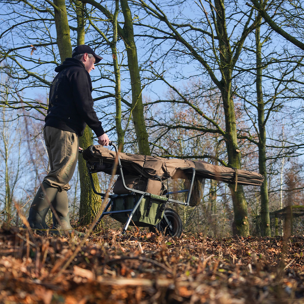 Advanta Session Carp Fishing Barrow In Use 4