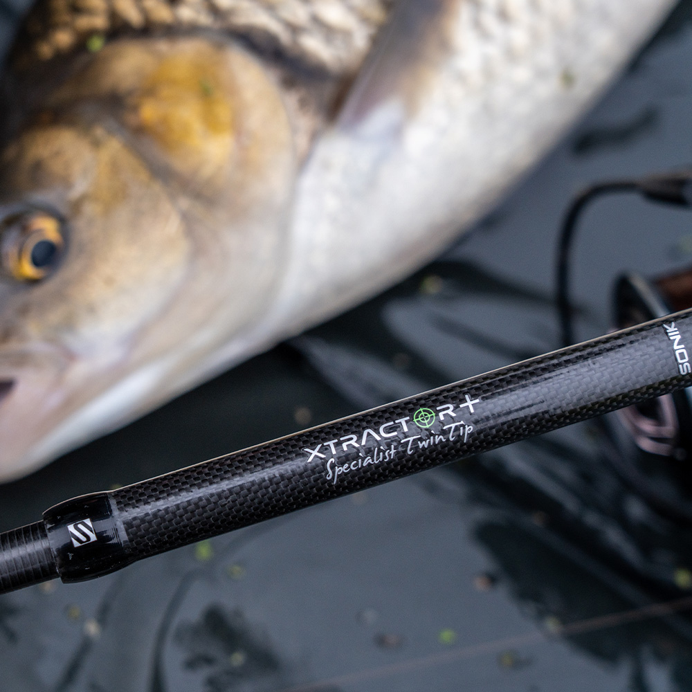 Sonik Xtractor+ Specialist Twin Tip Rod In Use 2