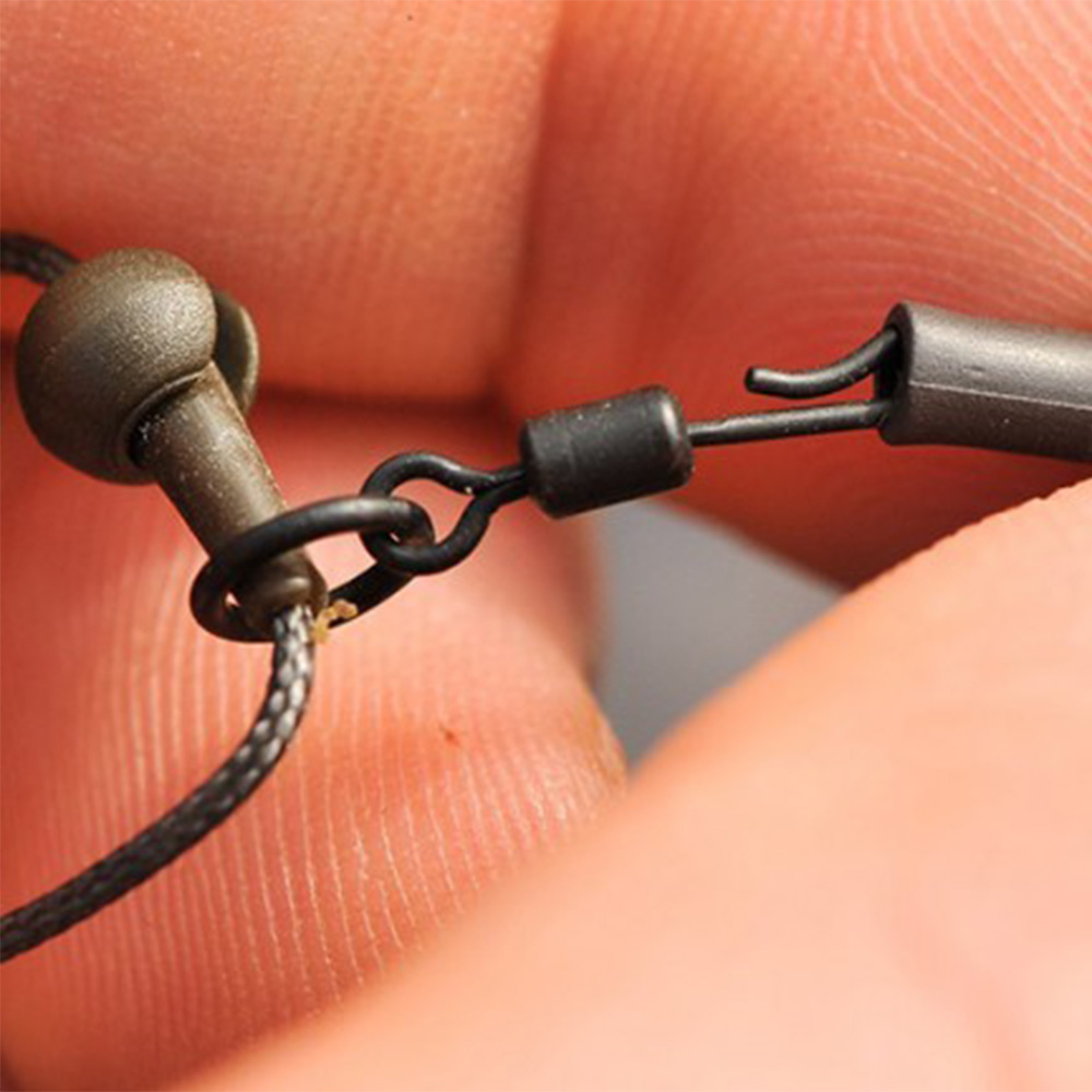 Korda Quick Change Swivel Size 8 Close Up 1