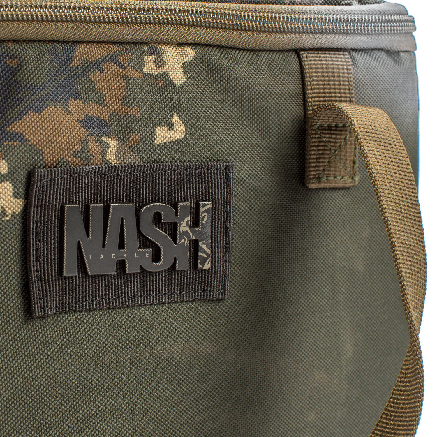 Nash Subterfuge Fishing Brew Kit Bag Close Up Brand