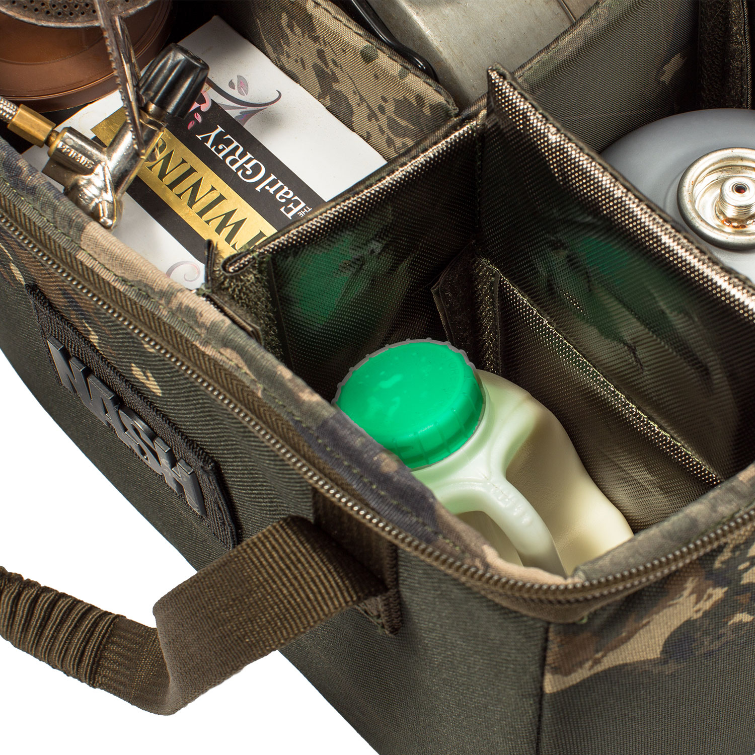 Nash Subterfuge Fishing Brew Kit Bag Close Up Inside