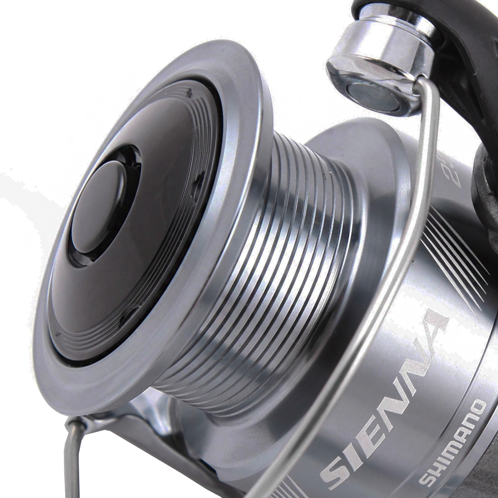 Shimano Sienna RE Reel Close Up