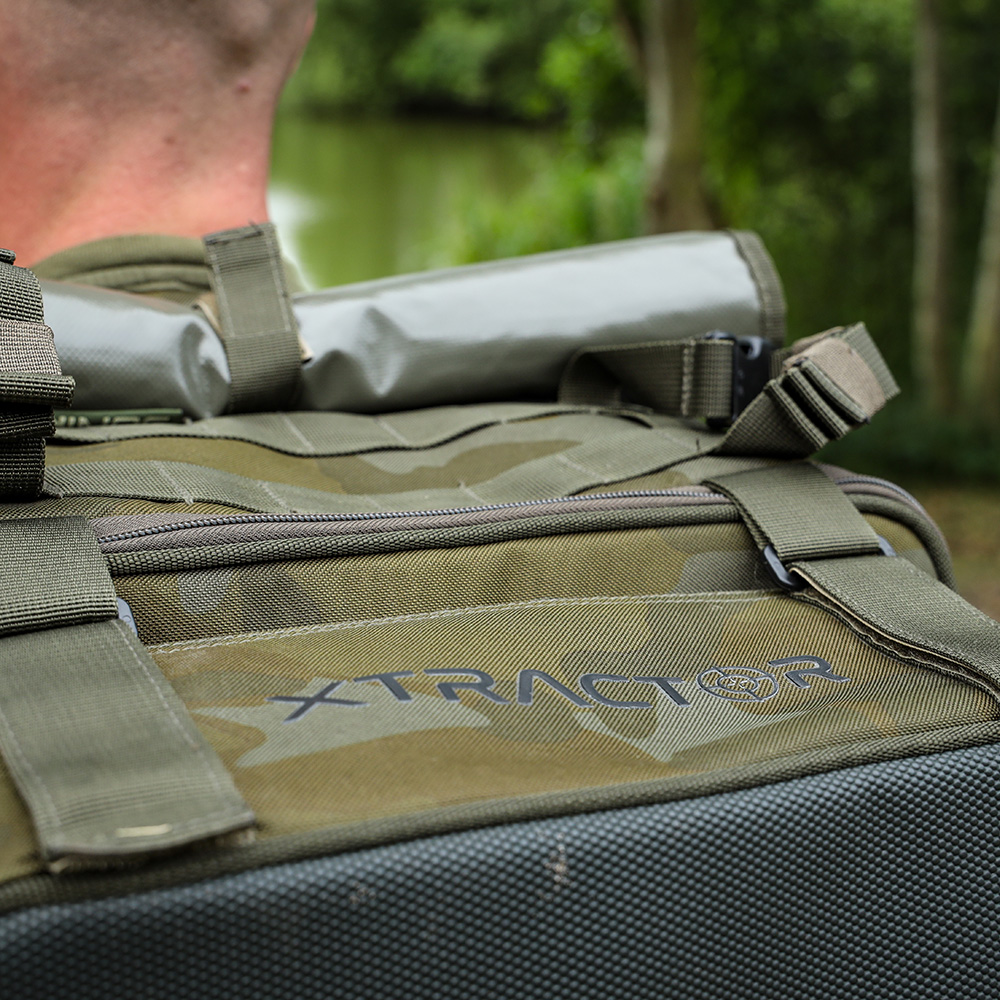 Sonik Xtractor Rucksack In Use 4