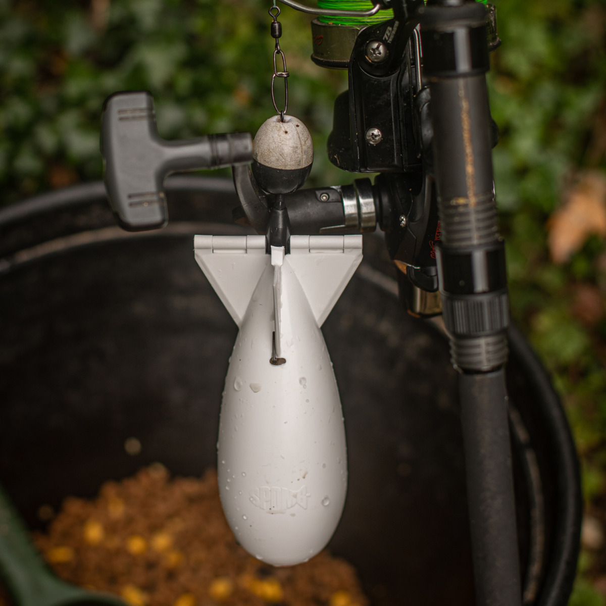 Spomb Midi In Use Resting