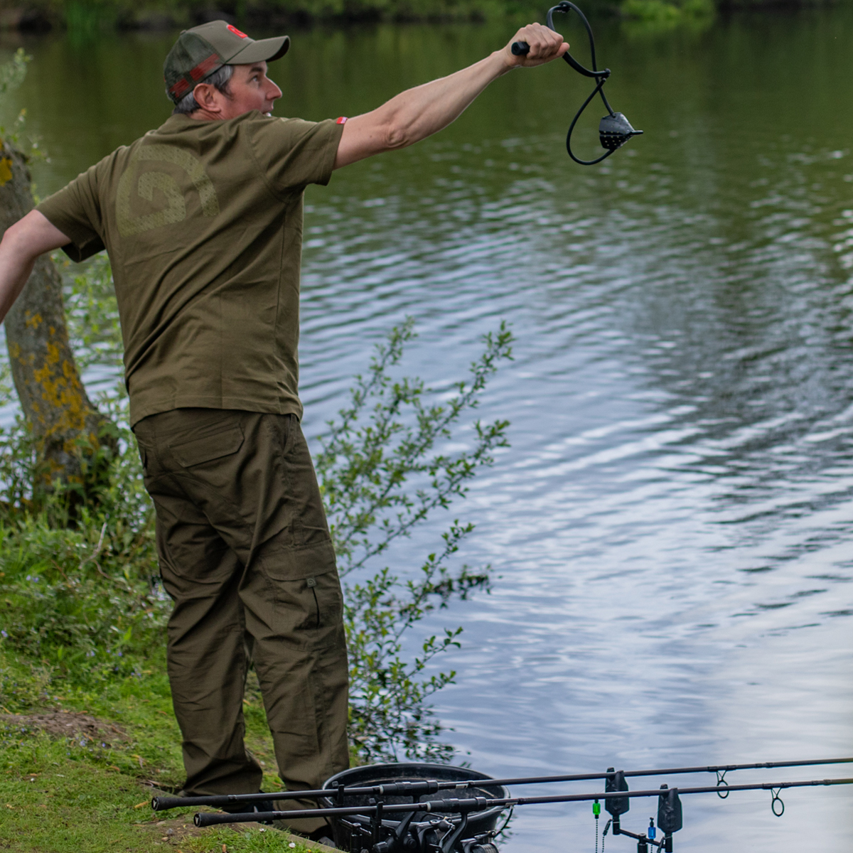 Trakker Ripstop Fishing Combat Trousers In Use 1