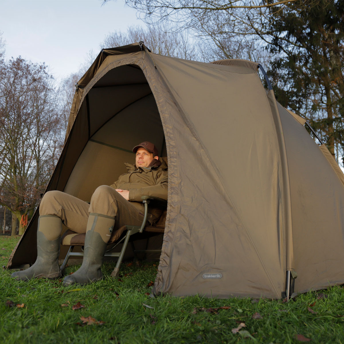 Trakker Tempest Fishing Brolly 100T In Use 2