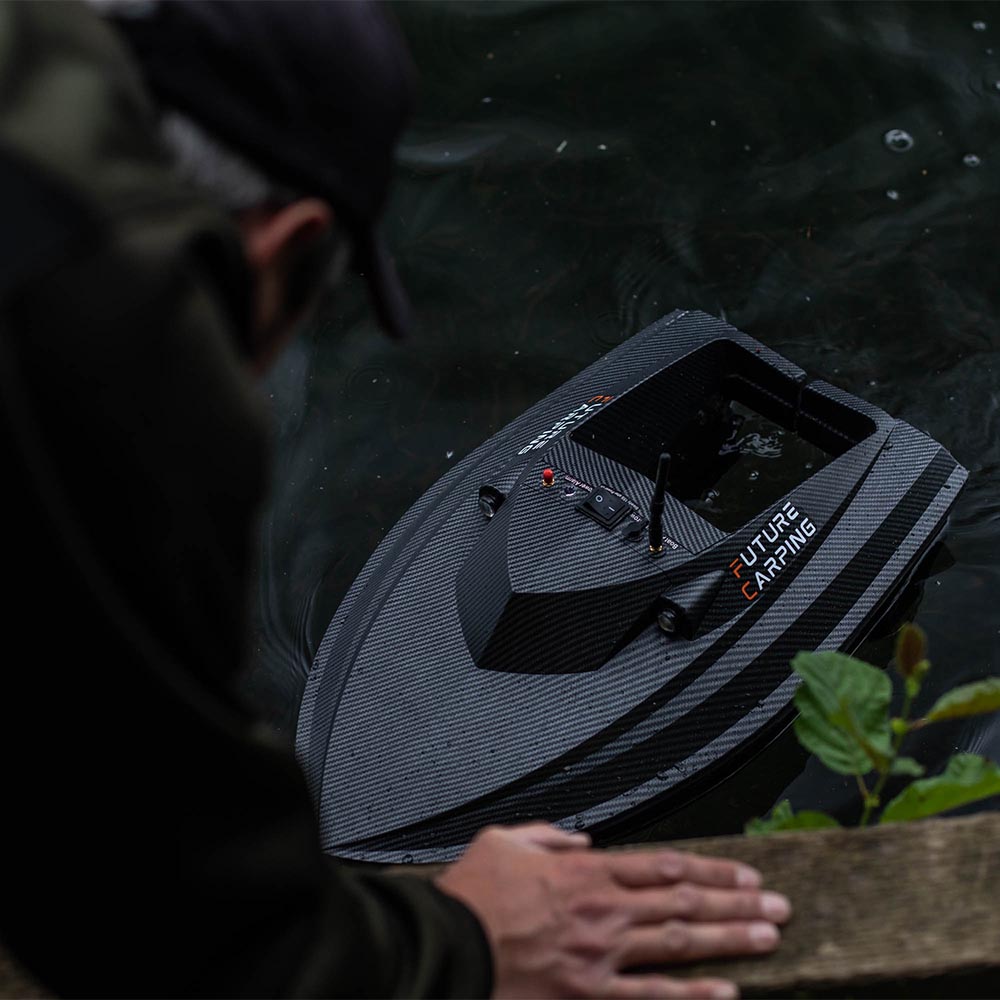 Future Carping V60 Carbon Fishing Bait Boat In Use 4