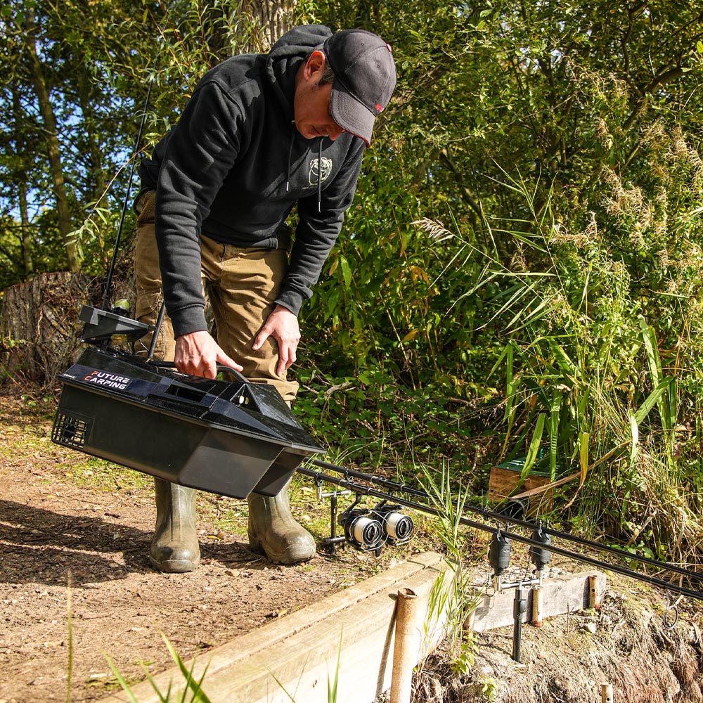 Future Carping V70 Black Fishing Bait Boat In Use 7