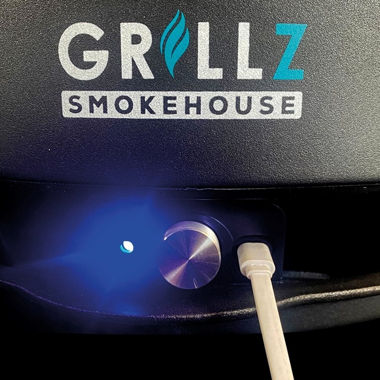 Wolf GRILLZ Smoke House 3