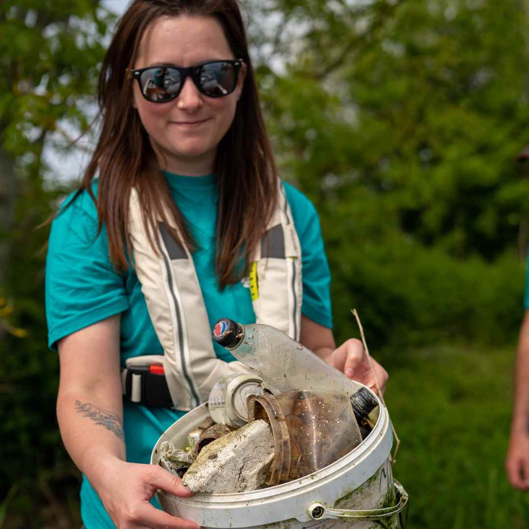 Expert Angler - Amanda Hook